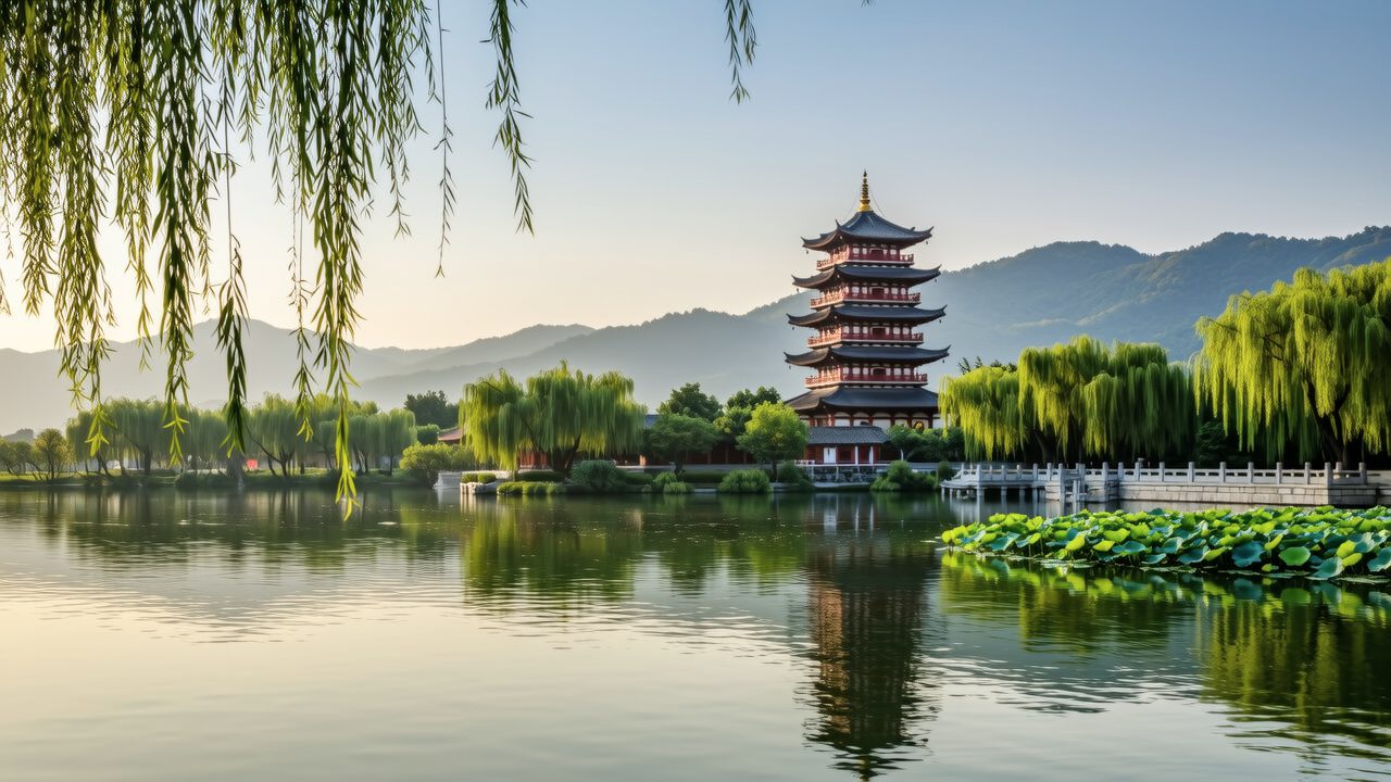 Willows and causeway beside Hangzhou West Lake